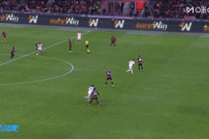 米蘭跟隊(duì)記者：比薩第二個(gè)進(jìn)球有疑問，疑似對加比亞犯規(guī)在先