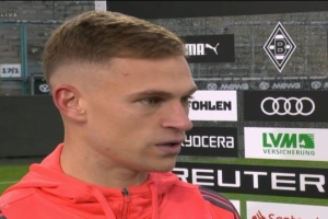 基米希：紅牌改變了門興高壓逼搶的計(jì)劃 開局全勝？替補(bǔ)也很關(guān)鍵