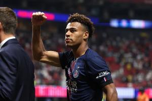 福將！在杜埃取得進球的16場正式比賽，巴黎至今仍保持全勝