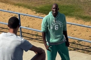 加內(nèi)特透露文班特訓(xùn)目的：他不是為了來訓(xùn)練 而是進行思想交流