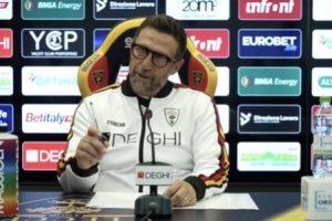 萊切主帥談卡馬達點球被撲：這種級別的比賽，球門是會變得更小的