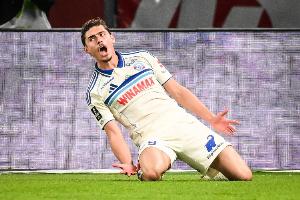 白堡主帥：帕尼切利就像英超射手王希勒，非常罕見的禁區(qū)高效中鋒