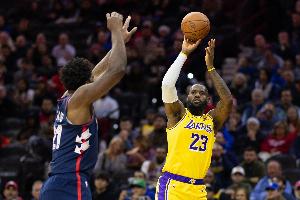 皮爾斯：負荷管理該只留給特定球員 比如恩比德太脆&詹姆斯太老