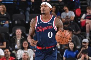 我回來了！比爾今晚將首發(fā)出戰(zhàn) 過去兩場因背部傷勢缺席！