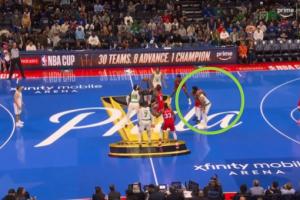 滿臉問號？恩比德連球都不跳了 膝蓋真有問題？