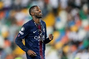 替補(bǔ)待命？法媒：戰(zhàn)洛里昂感到不適，登貝萊可能不會(huì)首發(fā)出戰(zhàn)尼斯