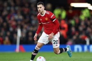 達(dá)漏特！馬金橋：達(dá)洛特為什么還在場(chǎng)上？馬茲拉維比他強(qiáng)十倍