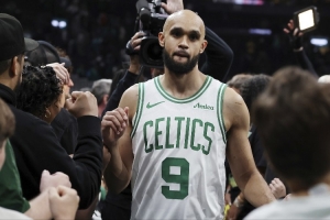 補(bǔ)強(qiáng)最后拼圖！BR設(shè)想三方交易：火箭送走范喬丹追逐冠軍后衛(wèi)懷特