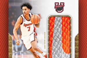 1of1球星卡！安東尼兒子基揚(yáng)NCAA首秀球鞋已經(jīng)被制作成球星卡！