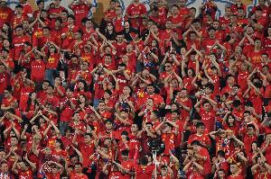 青島海牛賀信銅梁龍：祝賀重慶足球開啟新篇章 期待未來加強(qiáng)合作