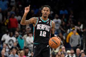 正負(fù)值+28全場(chǎng)最高！莫蘭特20中7砍下21分13助攻 另有5犯規(guī)7失誤