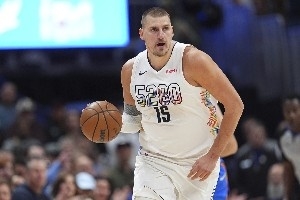 約基奇能破紀錄？盤點單季三雙榜前20：詹登東在列 威少42次居首