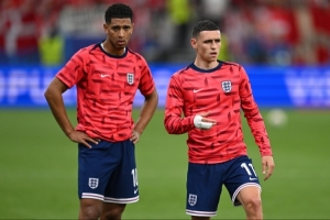卡拉格：福登在英格蘭隊(duì)表現(xiàn)不如貝林厄姆；阿諾德肯定有機(jī)會(huì)回歸