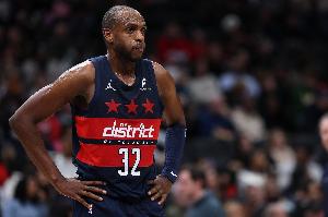 今天打獨(dú)行俠！庫(kù)利巴利&米德?tīng)栴D不打 凱肖恩·喬治出戰(zhàn)成疑