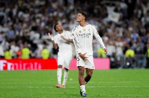 阿斯：貝林厄姆被絆倒的點(diǎn)球未判，巴列卡諾主場(chǎng)尺寸存在違規(guī)情況