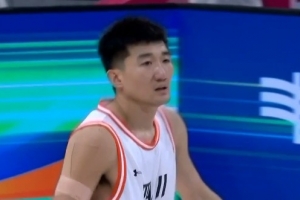 背好鍋！孫銘徽20中6&三分8中1拿到15分4板5助