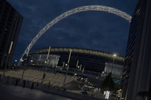 溫布利將承辦歐洲杯半決賽和決賽，球場無人機(jī)表演預(yù)熱賽事