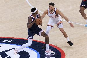 啊??？Shams：比爾是在對(duì)陣?yán)蠔|家太陽的比賽中受傷的