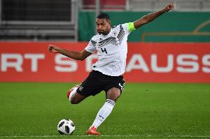 納格爾斯曼：巴庫(kù)將代替基米希首發(fā)，若納坦-塔佩戴隊(duì)長(zhǎng)袖標(biāo)