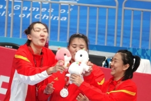 獲得全運會女籃成年組銀牌！高頌：因上努力 果上隨緣