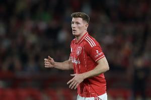 鏡報：曼聯(lián)計劃明夏引進(jìn)兩位中場，埃利奧特·安德森是首選