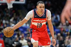 這個喬治不錯！凱肖恩·喬治首節(jié)6中4拿到12分 三分5中3