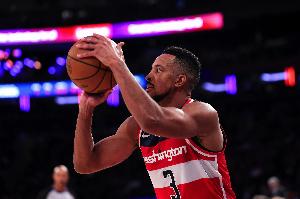 曇花一現(xiàn)！麥科勒姆12中6拿下17分2板3助2斷 第三節(jié)獨(dú)得14分