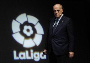 特巴斯談足壇反腐：西甲上賽季辦168場(chǎng)誠信論壇，監(jiān)控9026場(chǎng)比賽