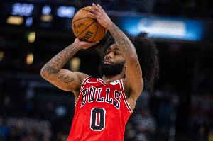 猛將回歸！科比·懷特復(fù)出兩場比賽替補出戰(zhàn) 合計砍下52分15助攻