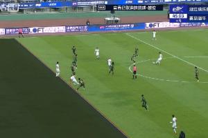海牛1-1浙江！韋林頓單刀破門，邊裁認定越位，但VAR改判不越位