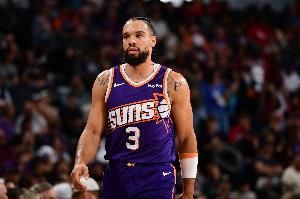 蛟龍出海！狄龍外線開炮再中三分 幫助太陽領(lǐng)先14分轟停馬刺