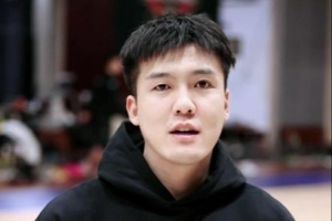 黃榮奇：很高興加入同曦大家庭 希望通過大家的努力取得更好成績(jī)