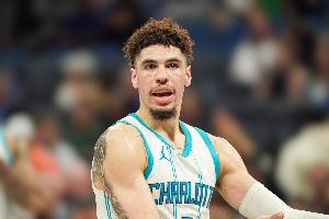 盤點(diǎn)三球下家：快船梭哈首輪？開拓者潛力互換？火箭用老范配平？