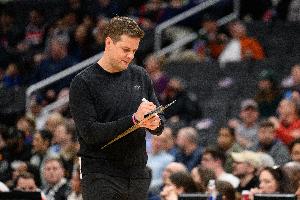 哈迪：不想用背靠背疲勞來當(dāng)輸球借口 注意力渙散&大腦有點(diǎn)慢