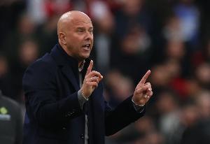 連敗于曼城和森林！利物浦60年來首次在聯(lián)賽連續(xù)2場凈負(fù)至少3球