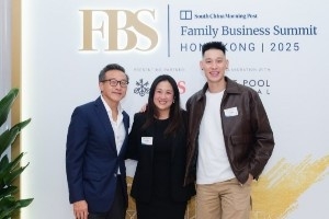 書豪在香港參加企業(yè)峰會(huì)：見了蔡老板&姚明 還去了迪士尼