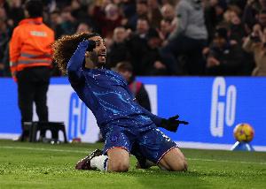 庫庫雷利亞之夜！馬卡盛贊：世俱杯冠軍支柱，他成功擊潰了亞馬爾