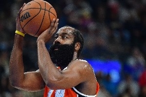 不止1次單場10+三分球員都有誰？共11人 庫里比二三四名總和還多