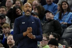 魔術(shù)上半場轟下86分創(chuàng)造新的隊(duì)史半場得分紀(jì)錄 第二節(jié)單節(jié)51分