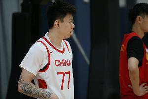 馬?。簭堟?zhèn)麟根本沒進(jìn)比賽狀態(tài) 中國隊扭轉(zhuǎn)頹勢最大問題還是防守