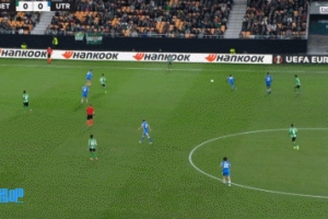 圓神真積極?。?duì)手傳球失誤安東尼拼搶斷球，傳中助攻庫(kù)喬進(jìn)球