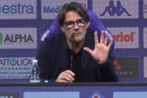 紫百合主帥：不喜歡球員靠個(gè)人能力解決問(wèn)題，沒(méi)人能單獨(dú)做到這點(diǎn)