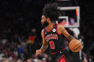 掀起反攻！塞克斯頓失誤&特雷·瓊斯搶斷 懷特快下上籃反超比分