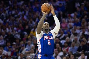 常規(guī)武器！德拉蒙德底角接球自信命中三分