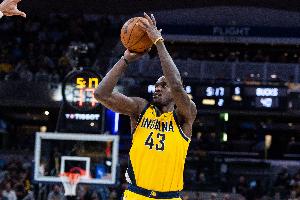 第二節(jié)醒了！西亞卡姆半場(chǎng)12分7板2助2斷帶隊(duì)領(lǐng)先&12分全次節(jié)所得