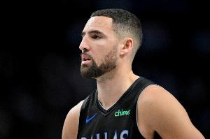 隊(duì)記：克萊·湯普森的狀態(tài)已升級 可以參加今天對陣快船的比賽