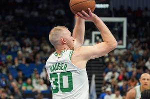 外線開(kāi)炮！凱爾特人三分3連擊 轟出9-0打停森林狼