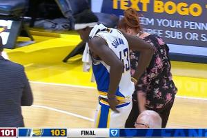 絕殺！西卡冷血中投 面對(duì)包夾干拔 直接送走公牛！