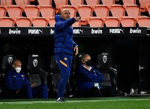 比賽官方報(bào)告：巴薩助理教練索爾格和一名工作人員被罰下