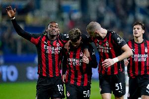 遇強(qiáng)則強(qiáng)！AC米蘭對(duì)陣本賽季上半?yún)^(qū)球隊(duì)：7戰(zhàn)6勝1平+完成6場(chǎng)零封